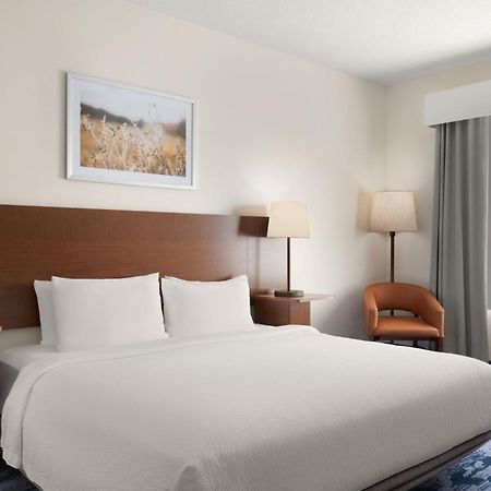 Fairfield Inn & Suites Naperville/Aurora Exterior photo