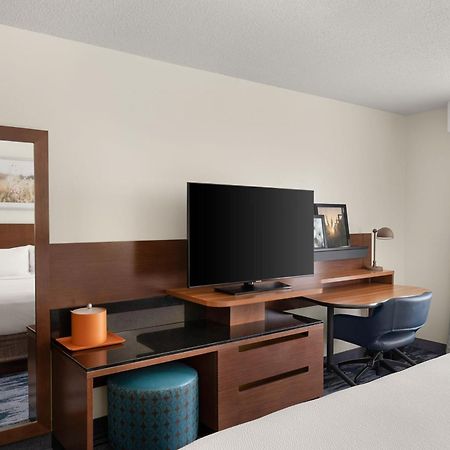 Fairfield Inn & Suites Naperville/Aurora Exterior photo