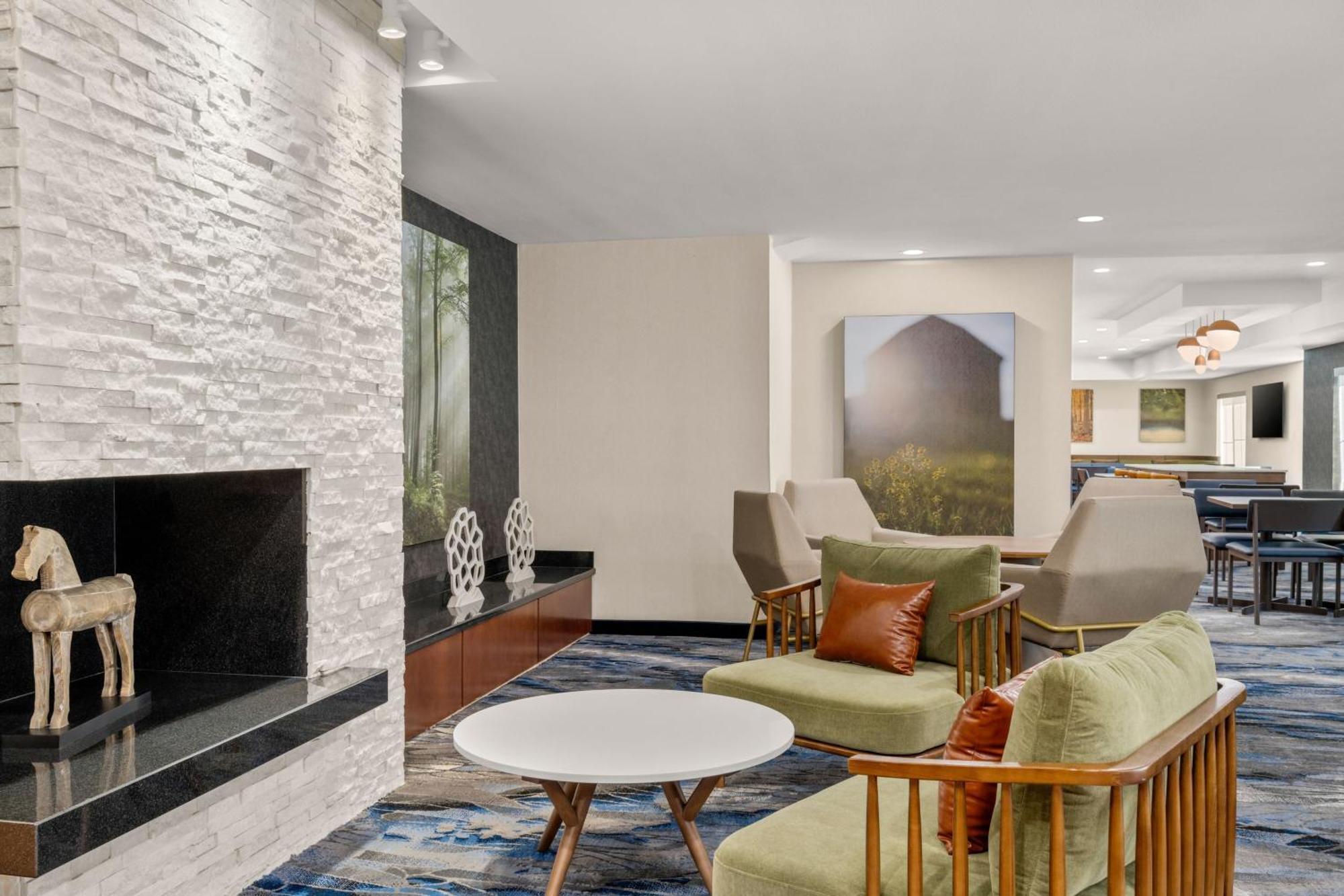 Fairfield Inn & Suites Naperville/Aurora Exterior photo