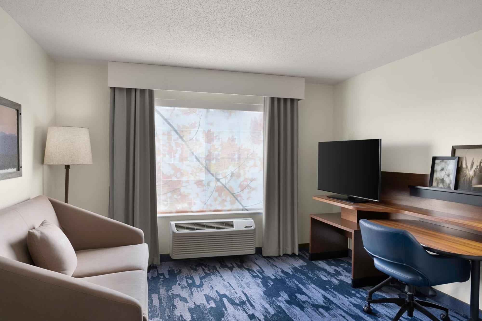 Fairfield Inn & Suites Naperville/Aurora Exterior photo